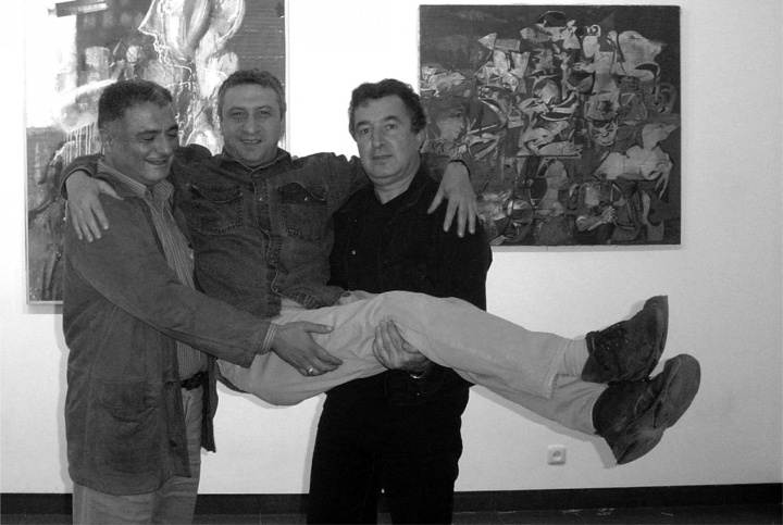 2011թ - ԳՐԻԳՈՐ ԽԱՉԱՏՐՅԱՆ մրցանակը տրվԵլ է` ՀԱՅԿ ԳԵՎՈՐԳՅԱՆԻՆ Ռոբին Հուդի զավակների արտադրության համար: